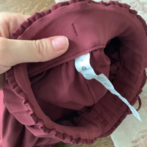 LULULEMON Women’s LOT Bundle X 3 Pieces Pants Bra Crop Shirt Size XS New Deal!! - Picture 14 of 14